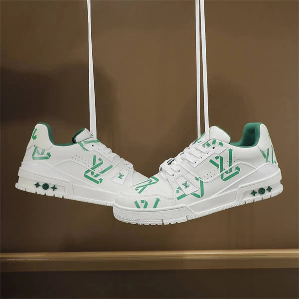 LV UrbanChic 1817