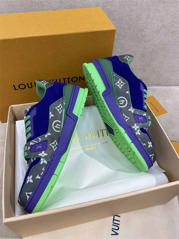 Aaa fake watches Upgraded LV 1858