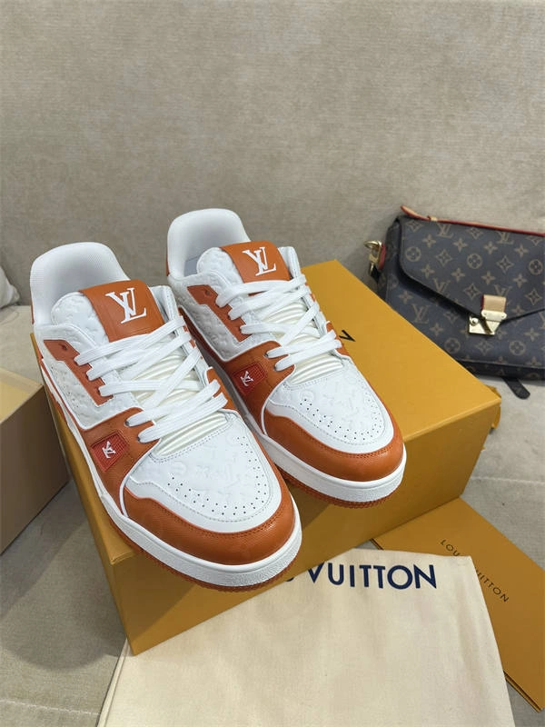 First bag ru LV Sleek 1866