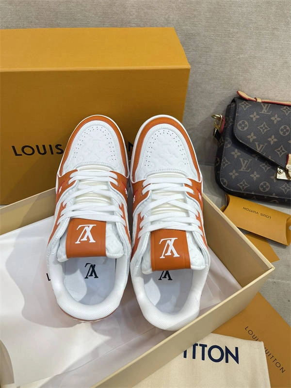 First bag ru LV Sleek 1866