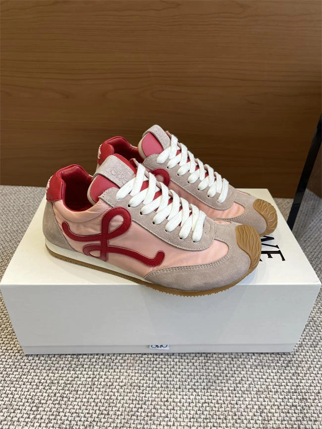 Rep Husky Elegant Loewe Sneaker 2470