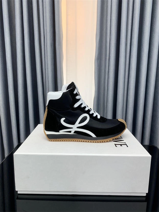 First bag ru Loewe Sneaker Youthful 2458