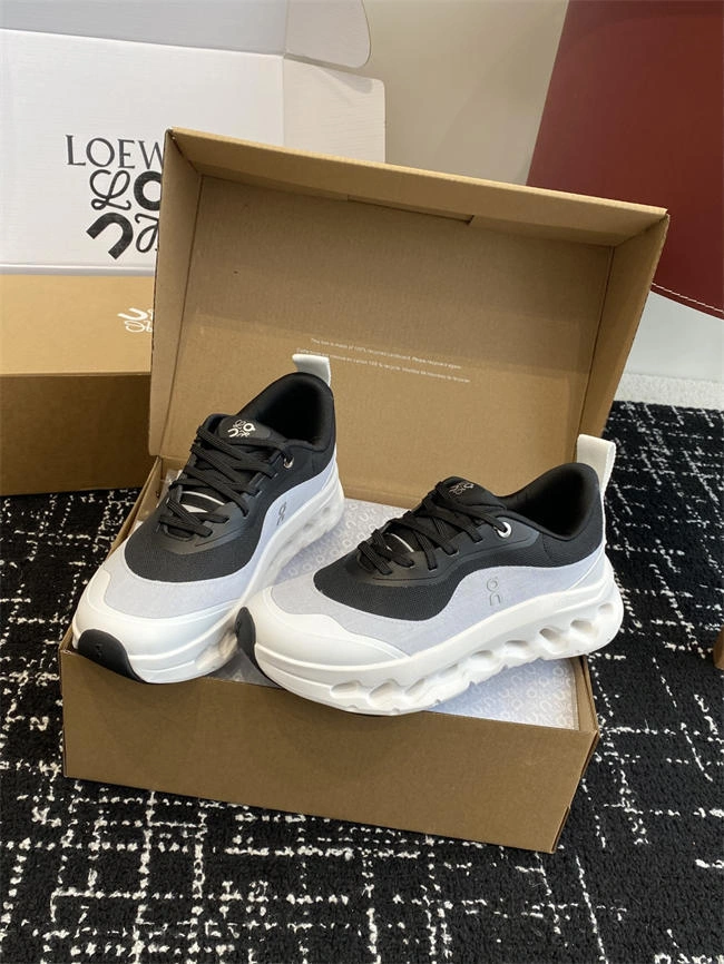 MAX Loewe Sneaker Stylish 2456