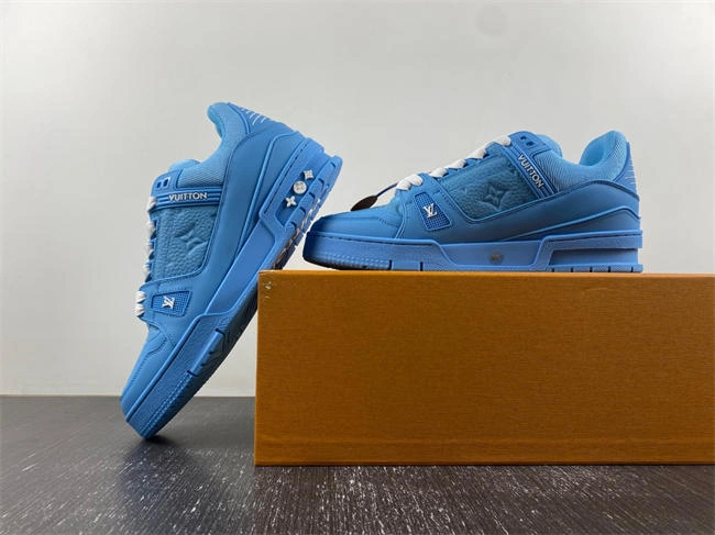 Rep Husky Louis Vuitton LV trainer Efficient 2136