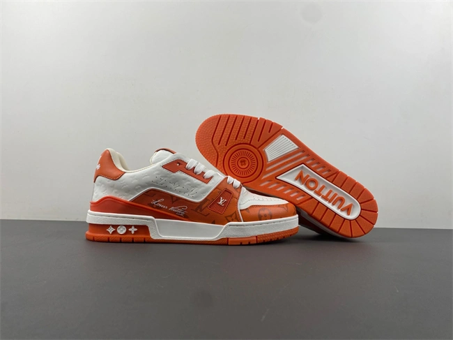Rep MAX Practical Louis Vuitton LV trainer 2121