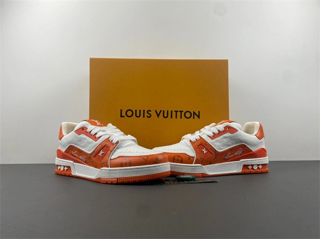 Rep MAX Practical Louis Vuitton LV trainer 2121