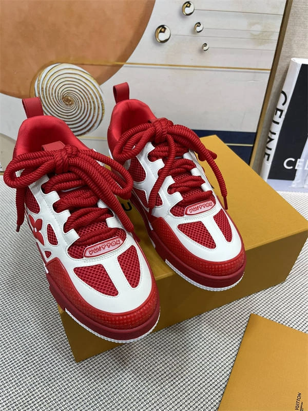 MaikeSneakers Modern Louis Vuitton 1749