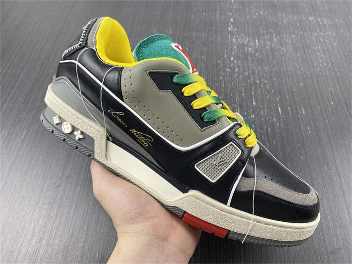 Rep Husky ModernLook Luis Vitton Trainer Green SS21 1A8QA 2146