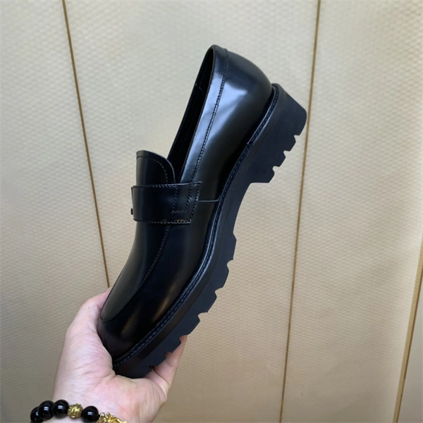 Sleek Lv Loafer 1885