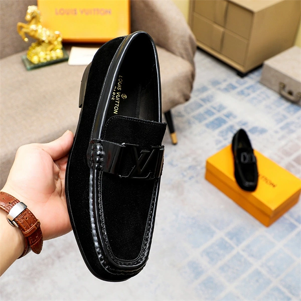 Cheap Hot Compact Lv Loafer 1881