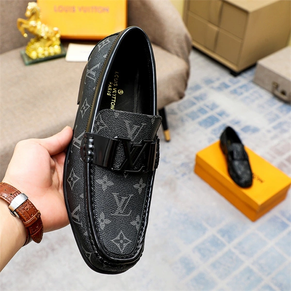 Rep MAX Chic Lv Loafer 1890