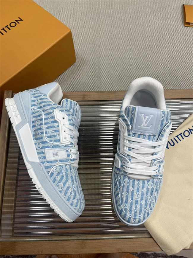 Cheap Stretchable Lv Trainer Sneaker 2112