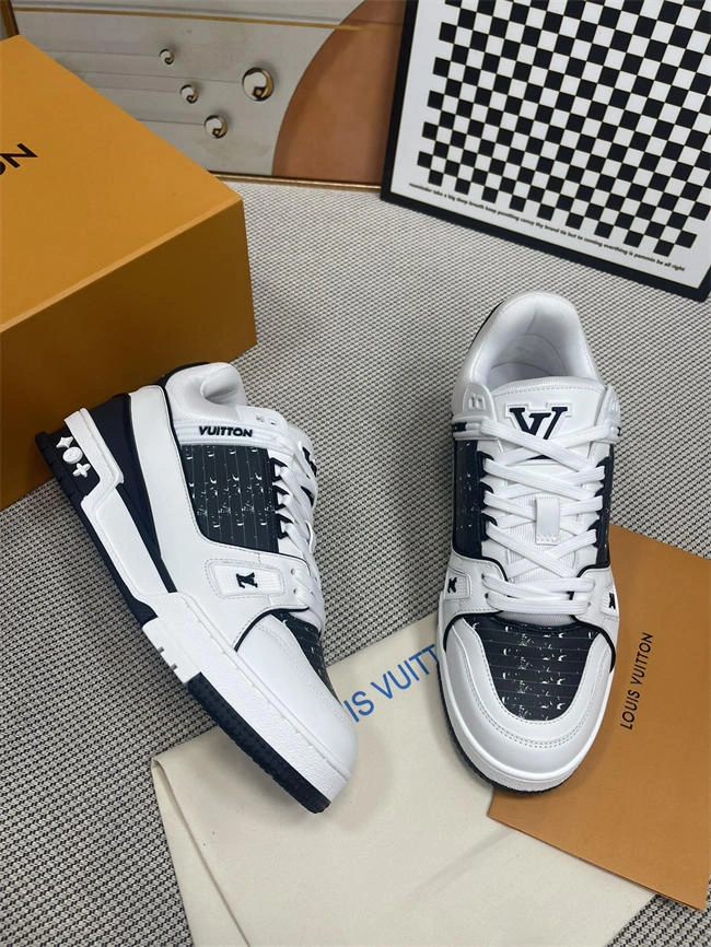 Cheap MAX Lv Trainer Sneaker Neat 2114