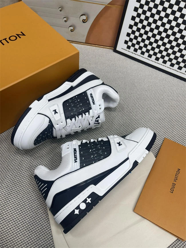 Cheap MAX Lv Trainer Sneaker Neat 2114