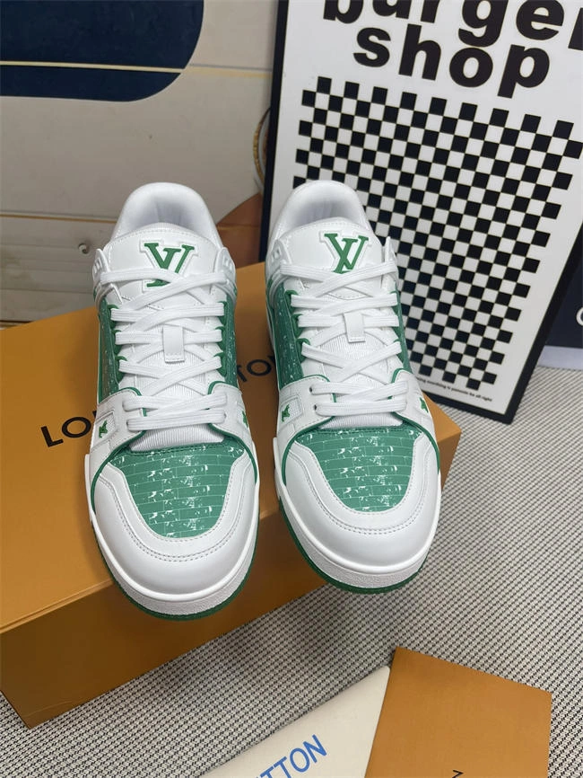 Cheap Lv Trainer Sneaker Minimalist 2115