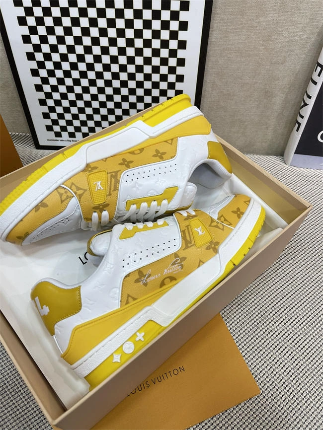 Cheap Husky Lv Trainer Sneaker Unique 2117
