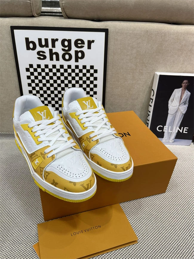Cheap Husky Lv Trainer Sneaker Unique 2117