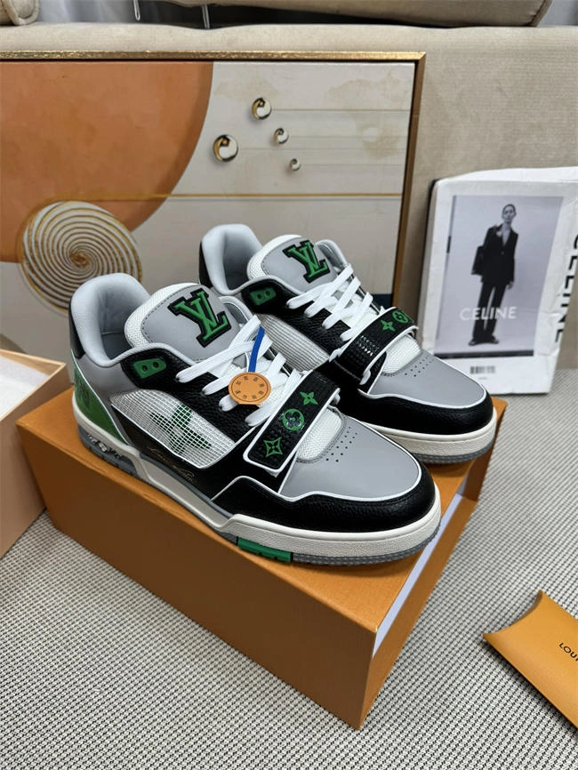 Aaa replica bags Sophisticated Lv Trainer Sneaker 2019