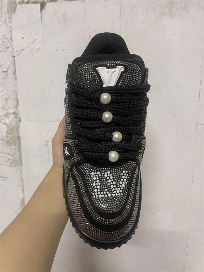 Rep Husky SunProtective Lv Trainer Sneaker 2049
