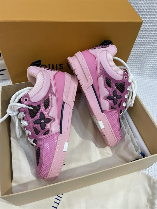 Cheap Husky Lv Trainer Sneaker NewStyle 2055