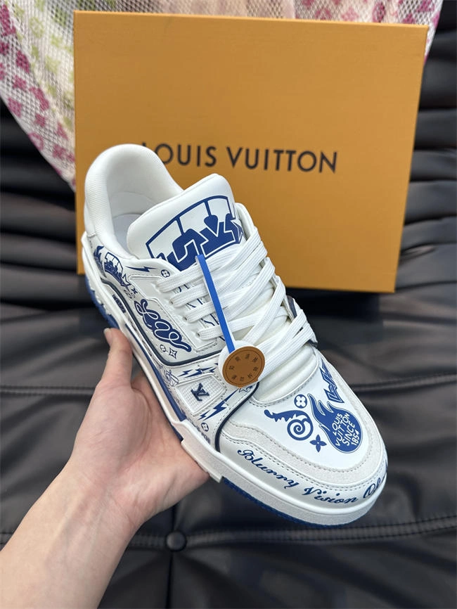Official oldcobbler WaterResistant Lv Trainer Sneaker 2060
