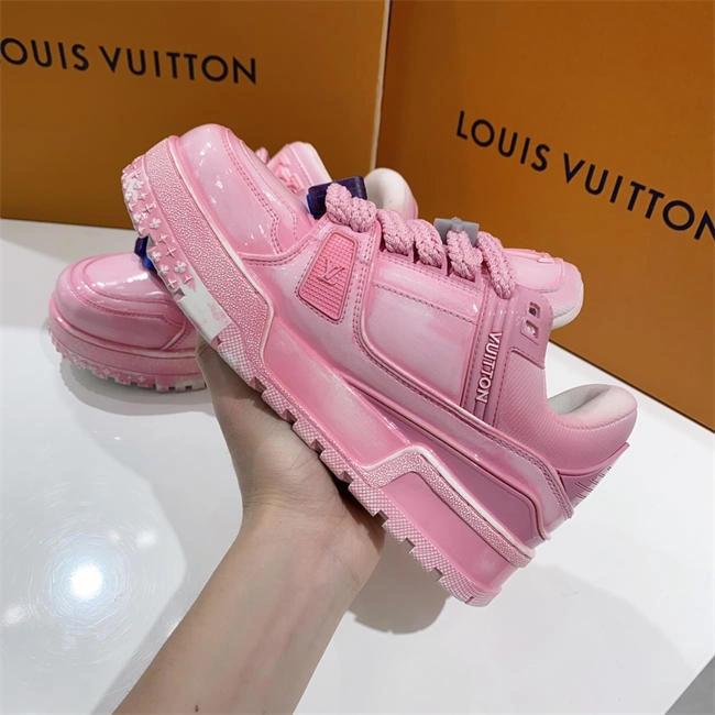 Cheap Lv Trainer Sneaker TravelReady 2065