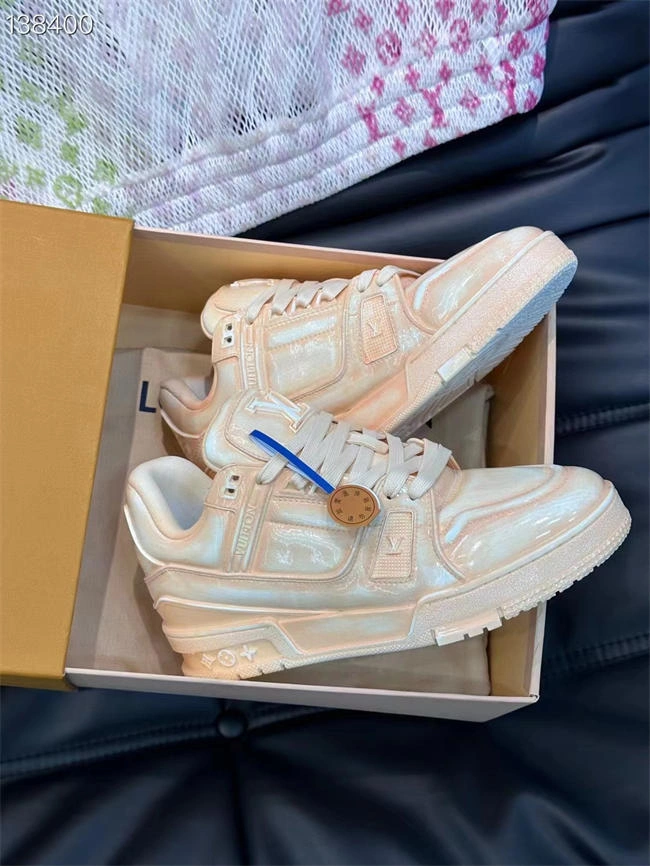 Affordable Hot TechFriendly Lv Trainer Sneaker 2068