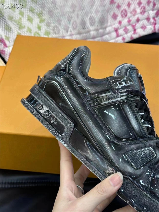 MaikeSneakers WeatherProof Lv Trainer Sneaker 2071