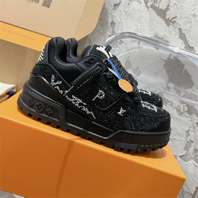 MAX Lv Trainer Sneaker WaterResistant 2073