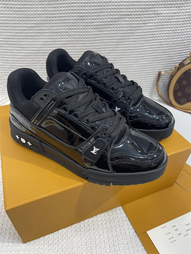 Rep Husky Original Lv Trainer Sneaker 2088