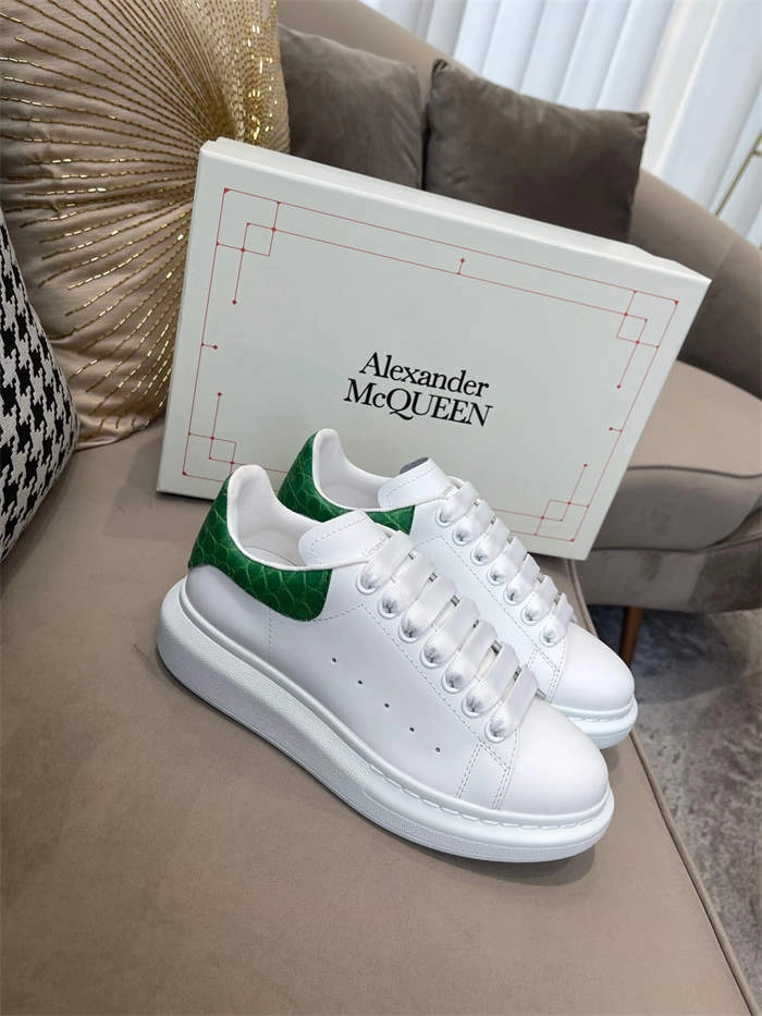 Hot ModernLook Mc Queen 2521