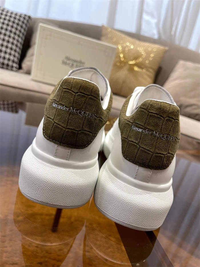 Tony Luxuries Cozy Mc Queen 2531
