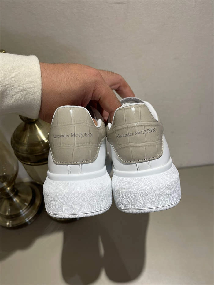 HYPE Mc Queen Comfortable 2541