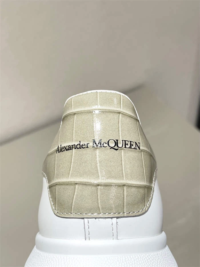 Cheap Mc Queen Stylish 2542