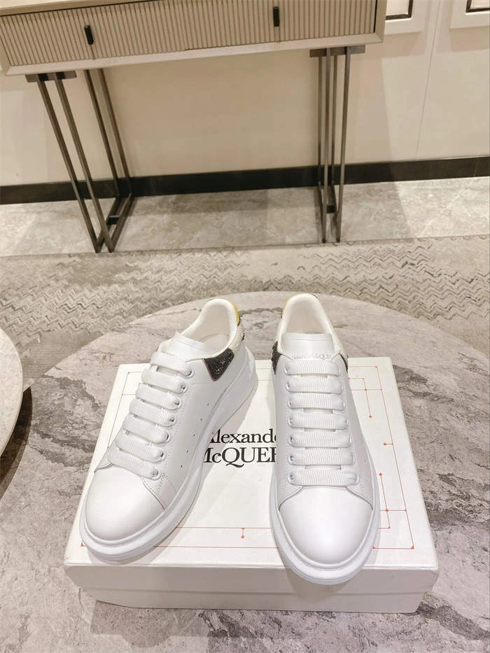 Cheap Tailored Mc Queen 2549