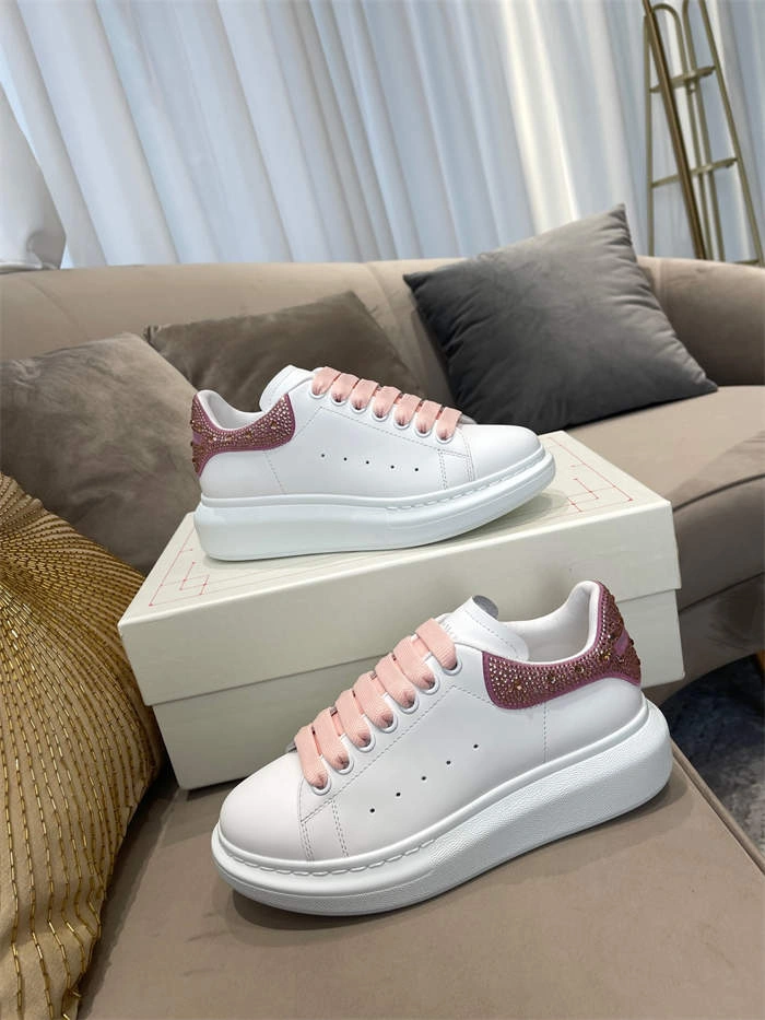 Mc Queen FreshLook 2554