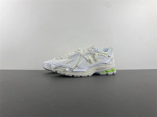 Tony Luxuries New Balance White light green U1906AE Cozy 5823