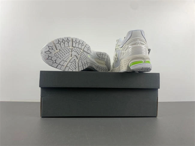 Tony Luxuries New Balance White light green U1906AE Cozy 5823