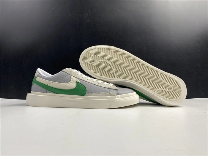 Bmlin shoes FashionForward Nike Blazer Low Sacai BV0076- 5241
