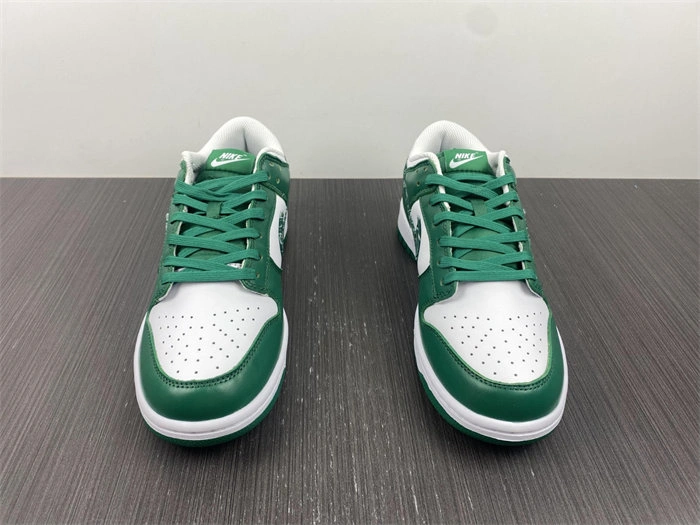 HYPE Elegant Nike Dunk Low Essential Paisley Pack Green DH4401- 4763