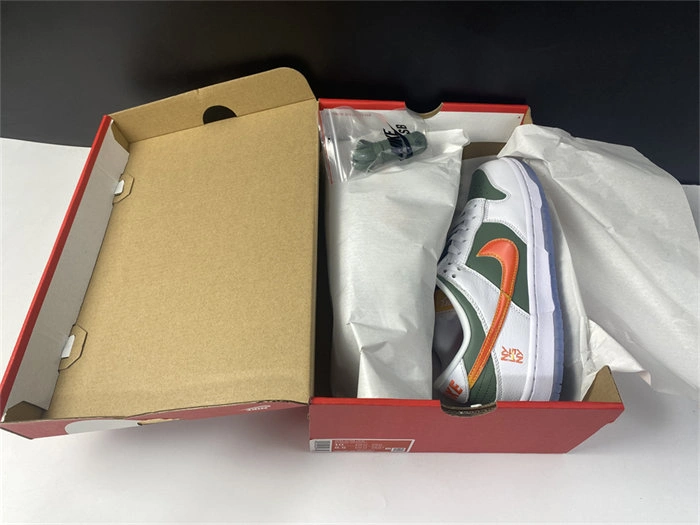 Tony Luxuries Nike Dunk Low SE NY vs. NY DN2489- Efficient 4863