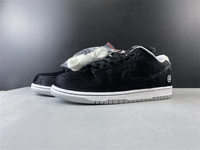 HYPE Durable Nike SB Dunk Low Medicom Toy CZ5127 4877
