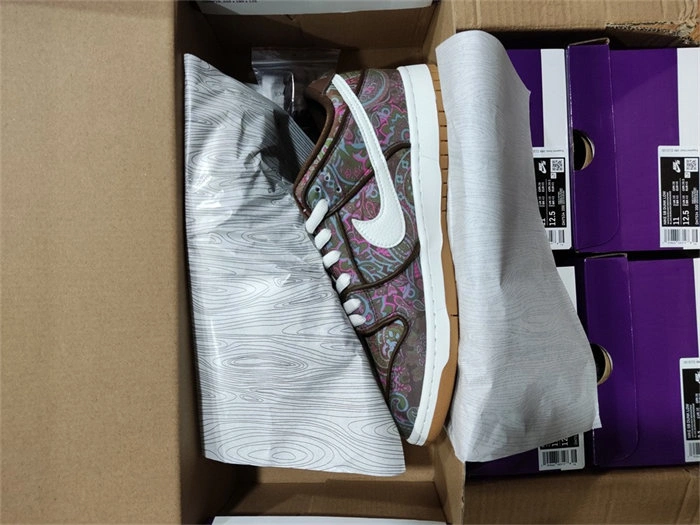Tony Luxuries ModernLook Nike SB Dunk Low Pro Paisley Brown DH7534- 4754