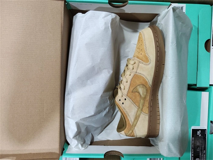 Cheap Elegant Nike SB Dunk Low Wheat 883232- 4849