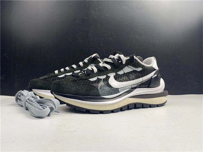 Cheap Nike Vaporwaffle sacai Black White  CV1363- StreetReady 5239