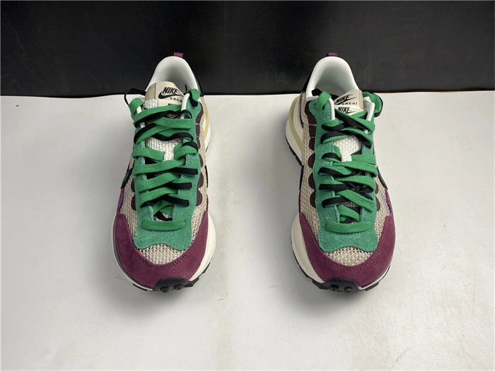 Bmlin Contemporary Nike Vaporwaffle sacai Villain Red Neptune Green 5230