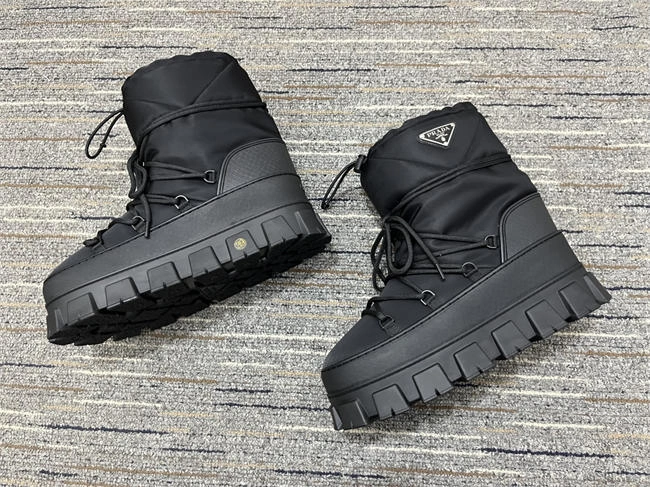 Rep Husky Elegant Prada Boot 3244