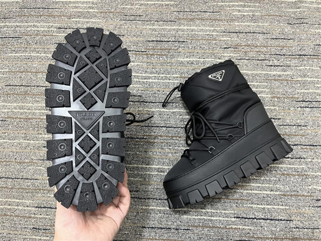 Rep Husky Elegant Prada Boot 3244