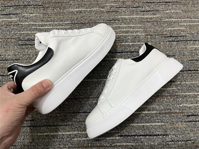 Aaa replica bags EasyMatch Prada Leather Sneaker 3318