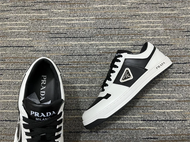 Rep Husky Prada Leather Sneaker Fashionable 3307